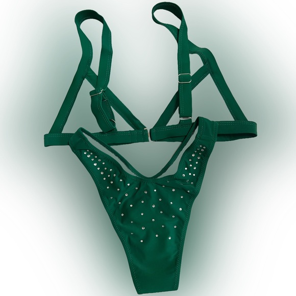 Emerald Green Rhinestone Triangle High Cut Cheeky Bikini Set - Picture 3 of 10